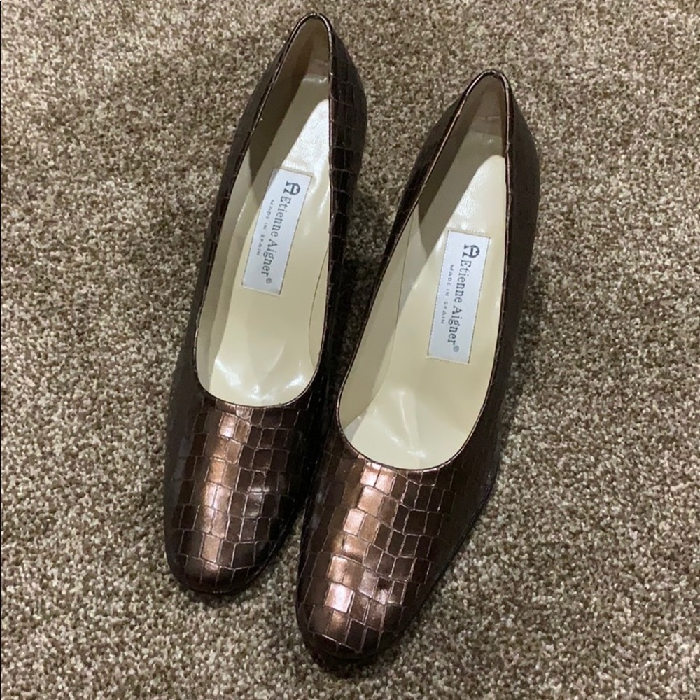 Etienne Aigner Heels size 9 1/2 M